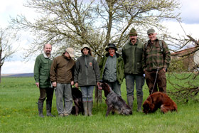 VJP Werneck 2012				 Gemeldet: 18, geprüft:18, bestanden:17 Hunde 							Punkte 						 						 							Kira von der Riedleite 43/09, gew. 24.01.2009, spl,sil,AH 								F:Alfons Reiner, 86502 Osterbuch 							77 						 						 							Mira von der  Schmiede 16/09, gew. 29.01.2009, spl,sil 							F: Ulrich Mergner, 96157 Ebracht 							76 						 						 							Herzog von Buchheim 444/08, gew. 03.10.2008, stumm 							F: Christian Seelmann, 91315 Höchstadt/A, 							75 						 					 							/Horneth von Buchheim 446/08, gew. 03.10.2008, sil 							F: Leonhard Schmieg, 91593 Buchheim 							74 						 					 							Hanno vom Emsdeich 582/08, gew. 26.12.2008, sil 							F: Uwe Meißner, 91620 Ohrenbach 							73 						 					 							Bazi vom Labertal 522/08, gew. 02.11.2008,sil 							F: Detlev Ring, 96152 Burghaslach 							70 						 					 						Yesterday vom Sämmenhof 384/09, gew. 06.09.2009, sil 							F: Hans Sämmer, 97950 Gerchsheim 						67  					 					 						Yesko vom Sämmenhof 377/09, gew. 06.09.2009, Laut fragl 							F: Hans Sämmer, 97950 Gerchsheim 						67 					 					 						Yulchen vom Sämmenhof 385/09, gew. 06.09.2009, silF: Kerstin Epp, 97957 Wittighausen 						66 					 					 						Ayka von der Bachmühle 540/08, gew. 25.12.2008, sil 							F: Erika Hauf, 91598 Colmberg 						63  					 					 						Heidi von Buchheim 445 /08, gew. 03.10.2009, sil 							F: Burkhard Merget, 63791 Karlsteins 						55 					 					 						Bero vom großen Herzberg 279/09, gew. 06.05.2009, sil 							F: Bernd Franke, 31195 Lamspringe 						54 					 					 						 							 								 									 										Hunde aus dem Zuchtversuch 									 								 							 						 					 					 						 							 						 					 					 						Etzel von Buchheim 34ZV09 - 65/09, gew. 06.02.2009, spl 							F: Ursula Reese-Schicker, 90592 Schwarzenbruck 						74 					 					 						Esche von Buchheim 37ZV09 - 68/09, gew. 06.02.2009, spl 							F: Christoph Rabeler, 25872 Ostenfeld 						70 					 					 						Enjia von Buchheim 36ZV09 - 67/09, gew. 06.02.2009, spl, sil 							F: Klaus Eisen, 97215 Simmershofen 						67 					 					 						Eiko von Buchheim 32ZV09 - 63/09, gew. 06.02.2009, spl 							F: Waltraud Müller, 91572 Bechhofen 						63 					 					 						Equo von Buchheim 33ZV09 - 64/09, gew. 06.02.2009, spl 							F: Jörn Cordes, 26840 Koldenbüttel 						62  					 					 				 				 				Suchensieger wurde Kira von der Riedleite, geführt von Alfons Reiner 			 			 	